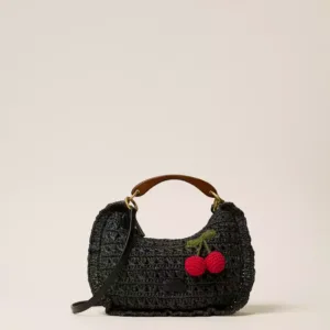 Borsa ‘Croissant’ in rafia crochet con ciliegie